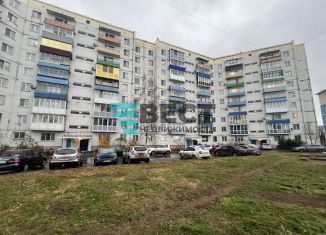 Продаю 3-ком. квартиру, 85.3 м2, Полысаево, улица Космонавтов, 94