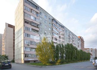 Продам 1-комнатную квартиру, 37.6 м2, Тюмень, Калининский округ, улица Мельникайте, 136