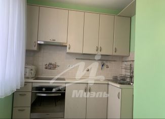 Сдаю 1-ком. квартиру, 38 м2, Москва, улица Твардовского, 17к1, метро Строгино