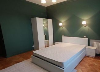 Продается 3-комнатная квартира, 90 м2, Москва, улица Хамовнический Вал, 2