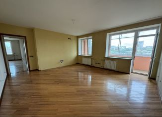 Продам 3-комнатную квартиру, 140 м2, Хабаровский край, Уссурийский бульвар, 45