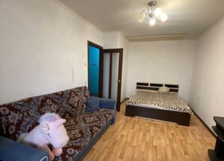 Сдаю 1-ком. квартиру, 40 м2, Пензенская область, улица Рахманинова, 4В