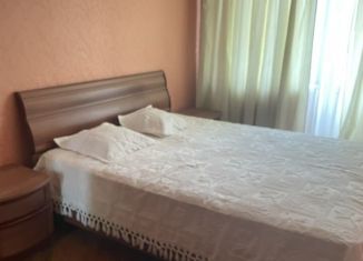 3-ком. квартира в аренду, 80 м2, Белгородская область, улица Губкина, 18Е