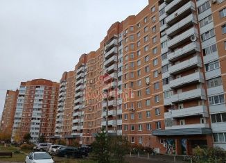 Продаю 2-комнатную квартиру, 60.3 м2, Дмитров, микрорайон ДЗФС, 42