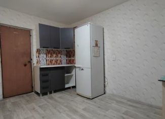 Многокомнатная квартира на продажу, 18 м2, Киров, Комсомольская улица, 93