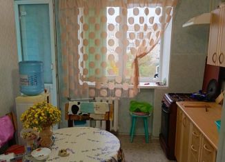 Продам 3-комнатную квартиру, 64 м2, Донецк, 3-й микрорайон, 28