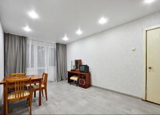 Продажа 3-комнатной квартиры, 63 м2, Челябинск, проспект Победы, 346