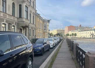 Продается комната, 22 м2, Санкт-Петербург, набережная реки Мойки, метро Садовая