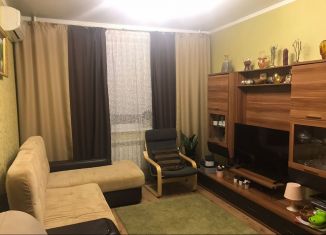 Продам 1-ком. квартиру, 41 м2, Белоозёрский, Юбилейная улица, 3