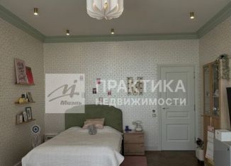 Продажа 3-ком. квартиры, 112 м2, посёлок Ильинское-Усово, проезд Александра Невского, 2