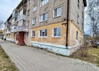 Продается 3-ком. квартира, 42 м2, Хабаровский край, Пионерская улица, 7