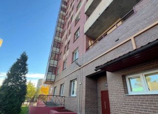 Продается 3-ком. квартира, 104.4 м2, Санкт-Петербург, Альпийский переулок, 33к1, метро Международная