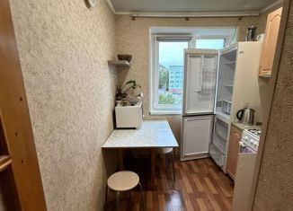 Сдаю 3-ком. квартиру, 61 м2, Мурманск, улица Виктора Миронова, 12