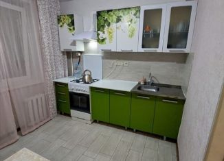 Продаю 2-ком. квартиру, 48 м2, Волгодонск, проспект Курчатова, 57