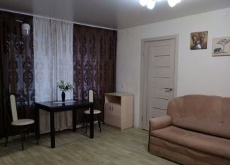 Аренда 2-ком. квартиры, 48 м2, Киров, Октябрьский проспект, 94