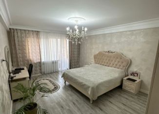 Продается 3-ком. квартира, 93 м2, Дагестан, улица Зейнудина Батманова, 22А