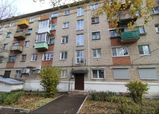 Продажа 2-ком. квартиры, 41.7 м2, Кольчугино, улица 50 лет Октября, 3