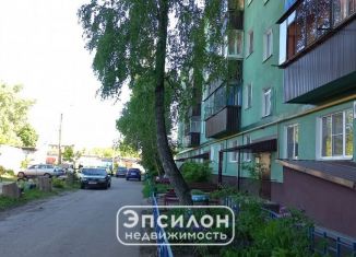 Продается трехкомнатная квартира, 60.9 м2, Курская область, 18-й Магистральный проезд, 18/30