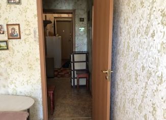 Сдаю в аренду 2-ком. квартиру, 54 м2, городской посёлок имени Морозова, Первомайская улица, 2