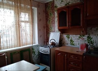 Сдача в аренду трехкомнатной квартиры, 60 м2, Волгоград, Саушинская улица