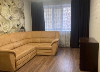 2-комнатная квартира в аренду, 80 м2, Казань, улица Кул Гали, 34, ЖК Изумрудный Город 2