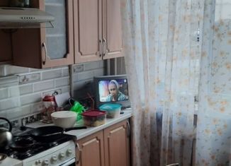 Продам 2-комнатную квартиру, 50 м2, поселок городского типа Вишневогорск, Советская улица, 18