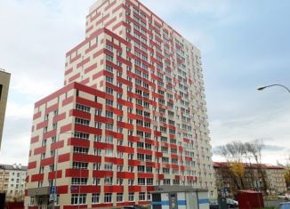 Продам 3-ком. квартиру, 100 м2, Казань, Роторная улица, 27Е, ЖК Возрождение