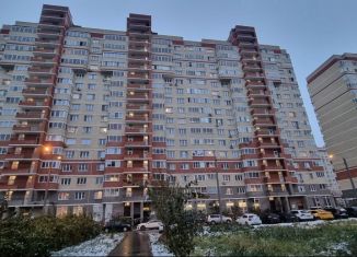 Продаю 1-комнатную квартиру, 40 м2, Московская область, Молодёжная улица, 2