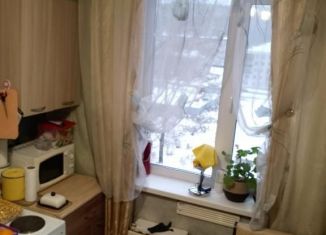 Продам 2-комнатную квартиру, 50 м2, Кемеровская область, улица 40 лет ВЛКСМ, 63
