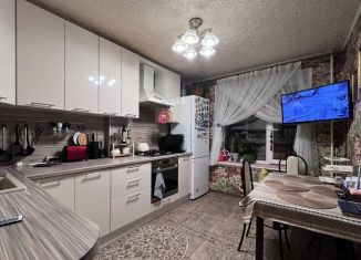 3-комнатная квартира на продажу, 63 м2, Москва, Дубнинская улица, 14к2, район Восточное Дегунино