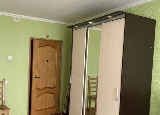 Сдам комнату, 15 м2, Санкт-Петербург, улица Кустодиева, 16к1, метро Парнас