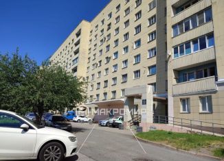 Продается комната, 31 м2, Санкт-Петербург, улица Руставели, 37, метро Академическая