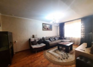 Продажа 3-комнатной квартиры, 61 м2, село Гайдук, Новороссийское шоссе, 11