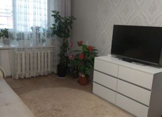 Продается 1-комнатная квартира, 35 м2, Агидель, улица Первых Строителей, 6