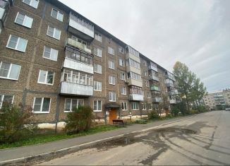 Продажа 2-комнатной квартиры, 46 м2, Рыбинск, улица Колышкина, 23