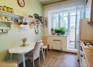Продам трехкомнатную квартиру, 74.9 м2, село Ямное, Советская улица, 2Б