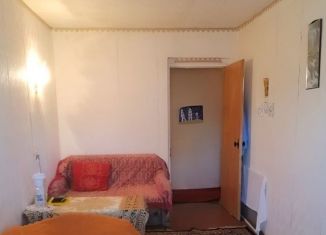 Продажа 2-комнатной квартиры, 44 м2, Кола, проспект Виктора Миронова, 26