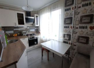 Продам 3-комнатную квартиру, 59 м2, Санкт-Петербург, улица Лёни Голикова, 12, муниципальный округ Дачное