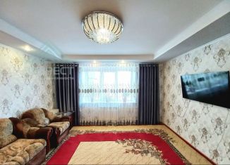 Продается 4-комнатная квартира, 79 м2, Хакасия, проспект Космонавтов, 19А