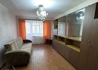 Продаю 2-комнатную квартиру, 44.5 м2, Салават, улица Ленина, 72