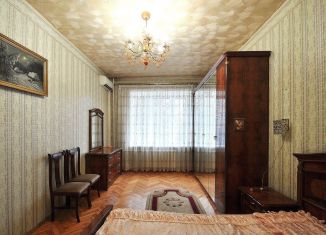 Трехкомнатная квартира в аренду, 80 м2, Москва, Ленинский проспект, 40