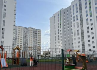 Продам многокомнатную квартиру, 42 м2, Уфа, улица Гази Загитова, 11/1