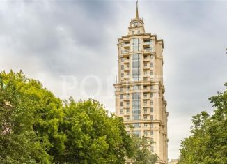 Продажа 3-комнатной квартиры, 170.9 м2, Москва, Якиманский переулок, 6