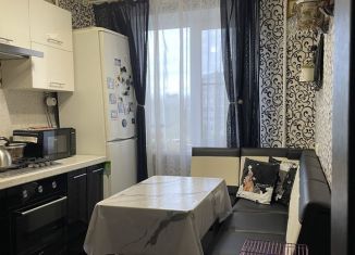 Продажа 2-ком. квартиры, 58 м2, Чебоксары, улица Кадыкова, 11, Калининский район