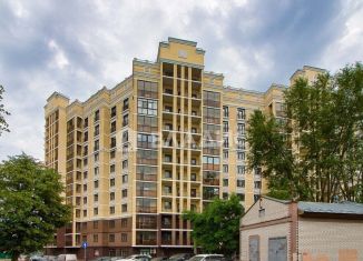 Продается 4-комнатная квартира, 206 м2, Владимир, улица Горького, 60А