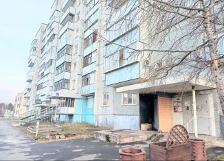 Продается трехкомнатная квартира, 64.6 м2, Братск, улица Холоднова, 2/29