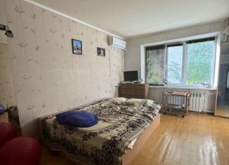 Продам трехкомнатную квартиру, 62 м2, Таганрог, 1-й Новый переулок, 2