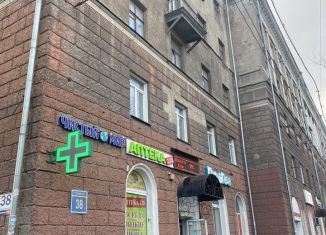 Продаю комнату, 12.1 м2, Новосибирск, проспект Дзержинского, 38