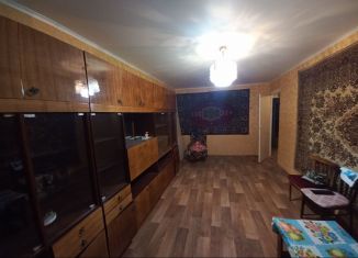 Продам 2-комнатную квартиру, 46 м2, Волжск, улица Дружбы, 31