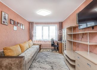 Продажа 3-ком. квартиры, 65 м2, Челябинская область, улица Молодогвардейцев, 65